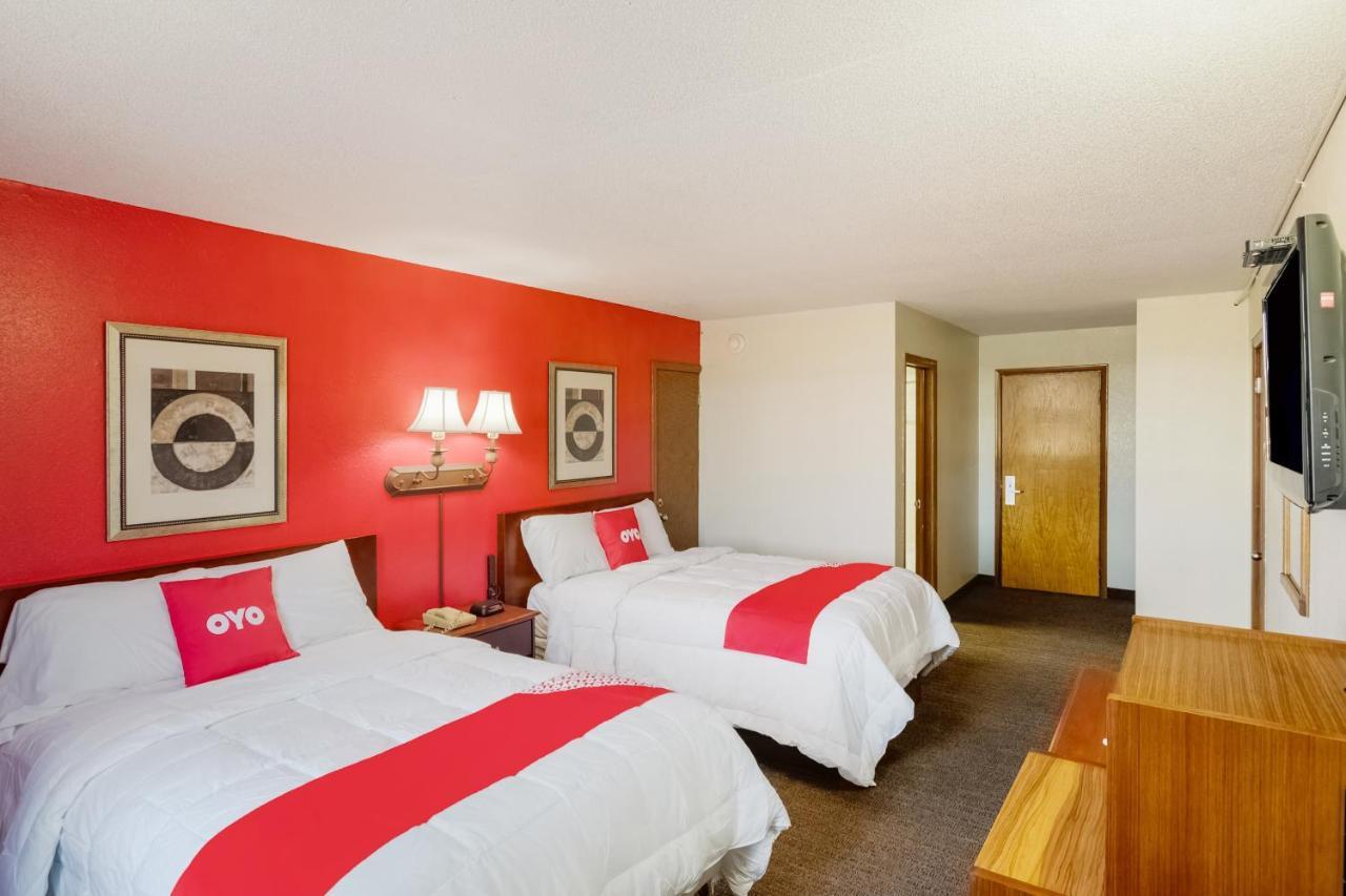 Oyo Hotel Morton East Peoria I-74 Buitenkant foto