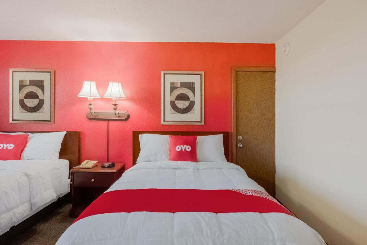 Oyo Hotel Morton East Peoria I-74 Buitenkant foto